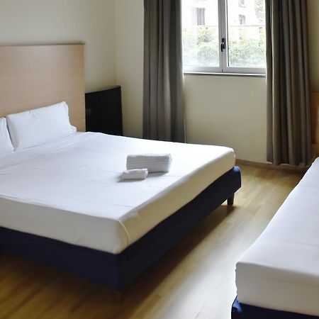 B&B Hotel Milano Cologno Studios Cologno Monzese Buitenkant foto