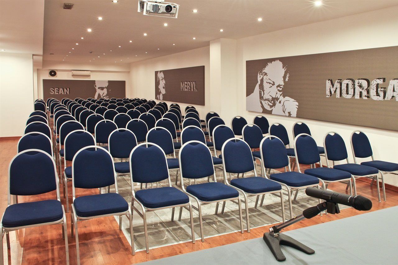 B&B Hotel Milano Cologno Studios Cologno Monzese Buitenkant foto